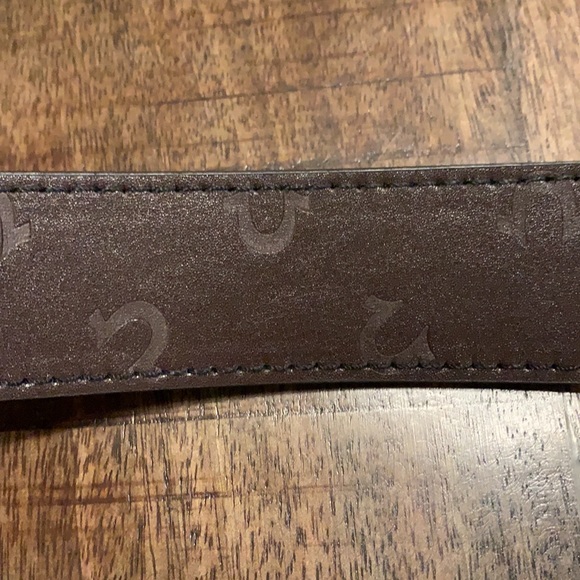 True Religion Mens Reversible Belt Black/Brown - Picture 8 of 8